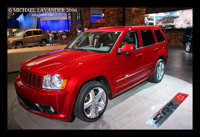 Jeep Grand Cherokee SRT-8 a