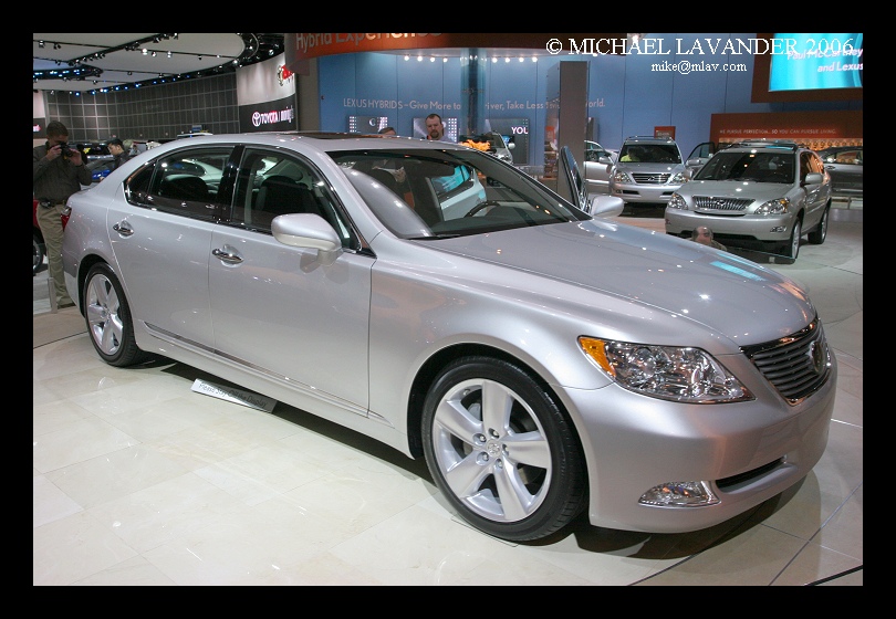 Lexus LS460 c
